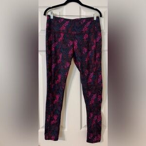 Crane Abstract Pattern Leggings, Medium